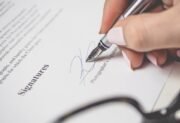 Wypowiedzenie umowy o pracę na czas nieokreślony przez pracownika – jak zrobić to prawidłowo?