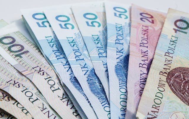 Odpisy na ZFŚS oraz świadczenie urlopowe – najważniejsze informacje