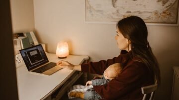 Wniosek o urlop wychowawczy – jak go napisać i kiedy złożyć?