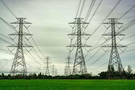 Eksperci od energii dla firm: Jak doradztwo przekłada się na realne oszczędności?