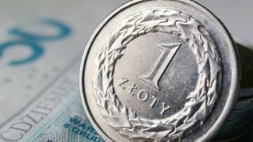 Od marca wyższy dodatek pielęgnacyjny. ZUS wypłaci więcej bez formalności