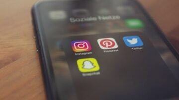 Rola marketingu i social mediów w pracy – jak zwiększyć swoją wartość na rynku