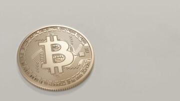 Bitcoin – wirtualna waluta używana przy transakcjach elektronicznych