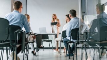 Szkolenia firmowe z zamówień publicznych – jak wygląda współpraca krok po kroku